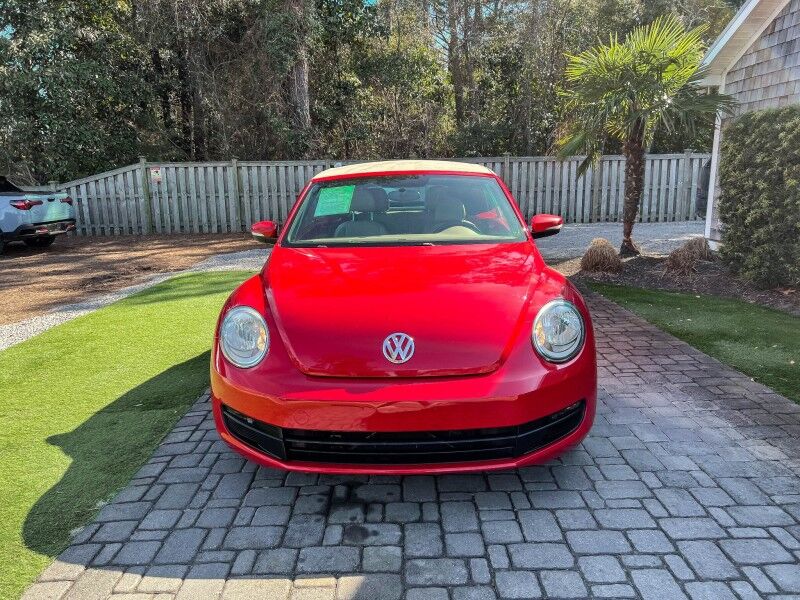 2013 Volkswagen Beetle Convertible 2.5L