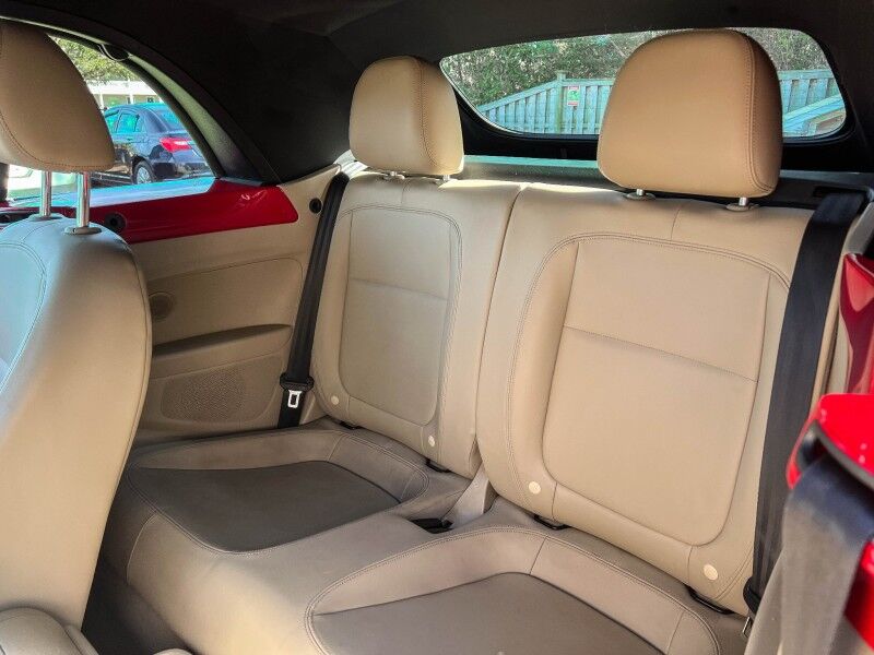 2013 Volkswagen Beetle Convertible 2.5L Wilmington NC