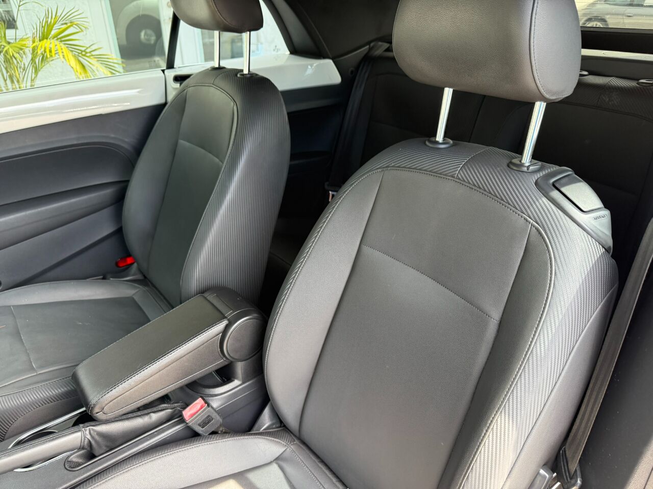 2013 Volkswagen Beetle Convertible 2dr Auto 2.5L PZEV Jacksonville FL