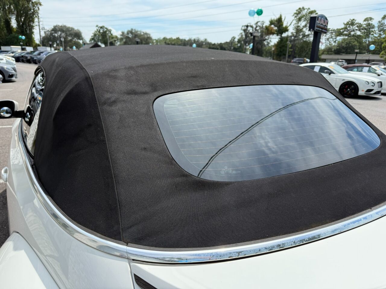 2013 Volkswagen Beetle Convertible 2dr Auto 2.5L PZEV Jacksonville FL