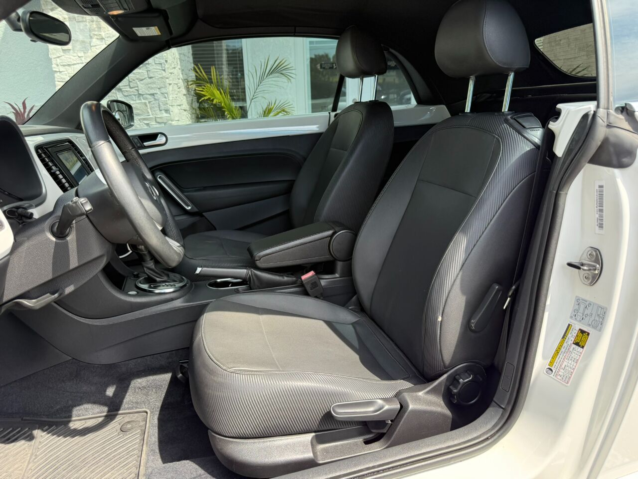 2013 Volkswagen Beetle Convertible 2dr Auto 2.5L PZEV Jacksonville FL