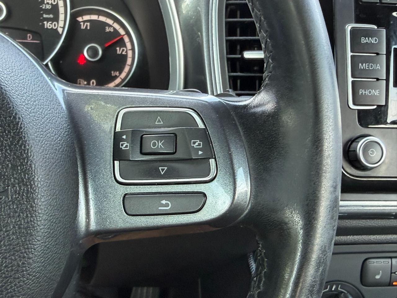 2013 Volkswagen Beetle Convertible 2dr DSG 2.0L TDI Jacksonville FL