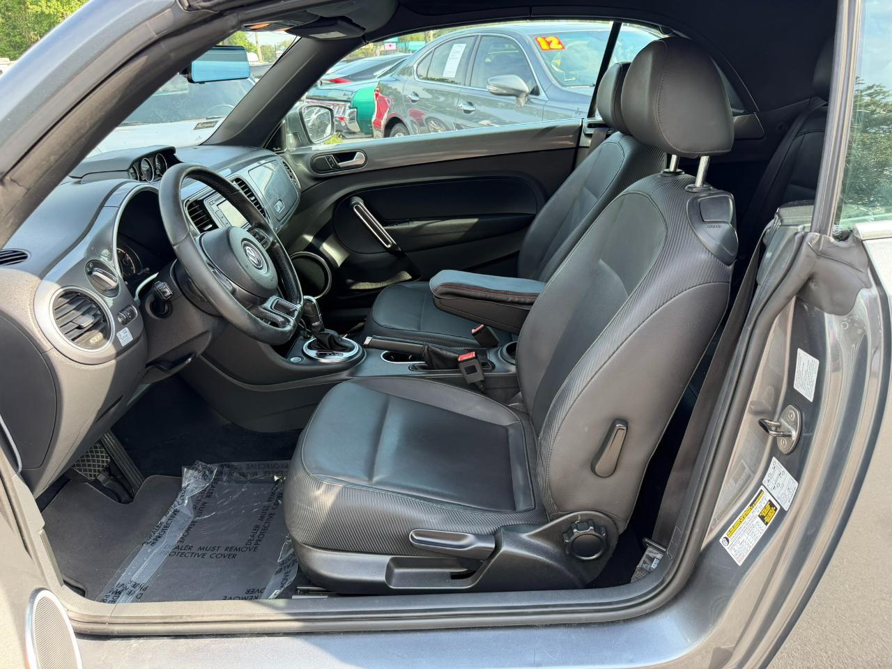 2013 Volkswagen Beetle Convertible 2dr DSG 2.0L TDI Jacksonville FL