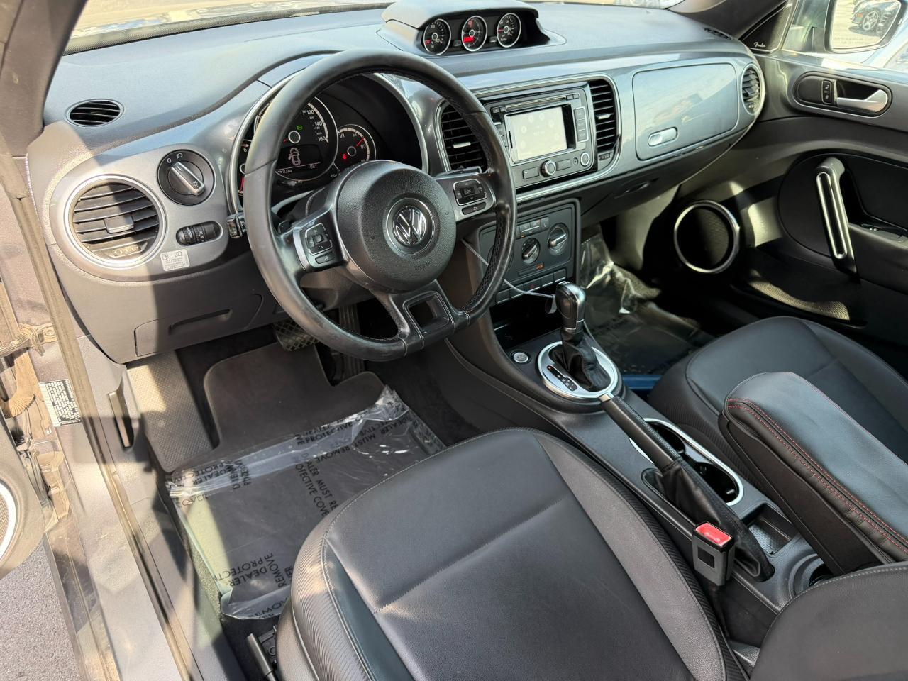 2013 Volkswagen Beetle Convertible 2dr DSG 2.0L TDI Jacksonville FL