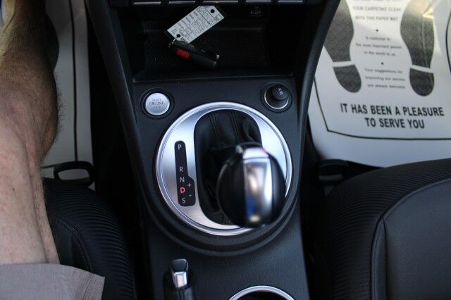 2013 Volkswagen Beetle Coupe 2.5L SUN AND SOUND Melbourne FL