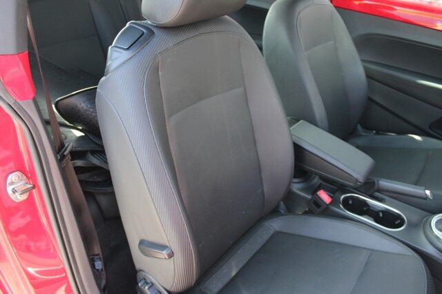 2013 Volkswagen Beetle Coupe 2.5L SUN AND SOUND Melbourne FL