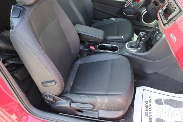 2013 Volkswagen Beetle Coupe 2.5L SUN AND SOUND Melbourne FL