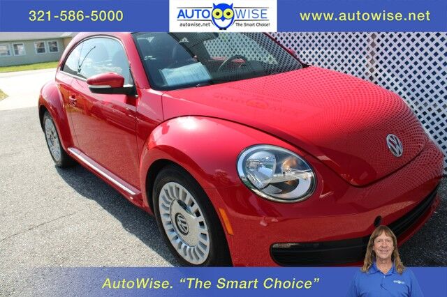 2013 Volkswagen Beetle Coupe 2.5L SUN AND SOUND