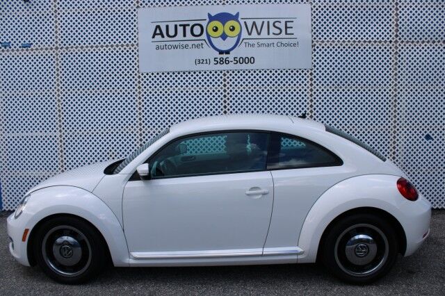 2013 Volkswagen Beetle Coupe 2.5L w/Sun Melbourne FL