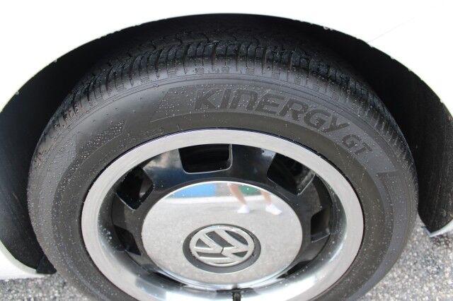 2013 Volkswagen Beetle Coupe 2.5L w/Sun Melbourne FL