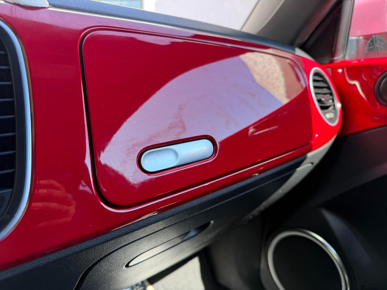 2013 Volkswagen Beetle Coupe 2dr Auto 2.5L PZEV Jacksonville FL