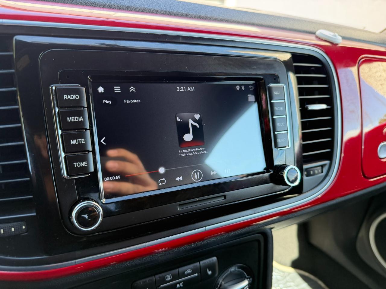 2013 Volkswagen Beetle Coupe 2dr Auto 2.5L PZEV Jacksonville FL