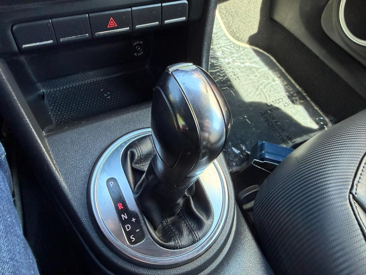 2013 Volkswagen Beetle Coupe 2dr Auto 2.5L PZEV Jacksonville FL