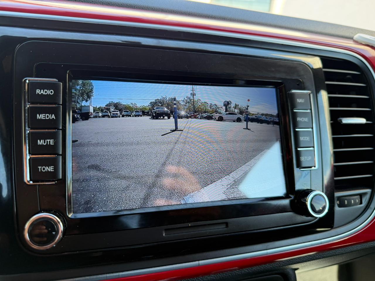 2013 Volkswagen Beetle Coupe 2dr Auto 2.5L PZEV Jacksonville FL