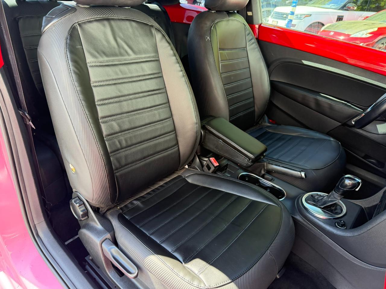 2013 Volkswagen Beetle Coupe 2dr Auto 2.5L PZEV Jacksonville FL