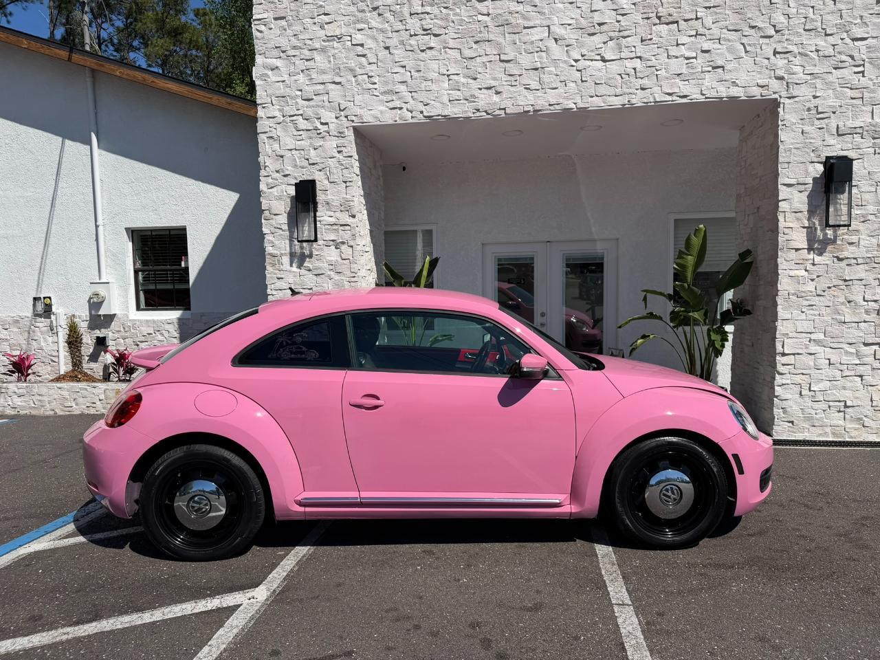 2013 Volkswagen Beetle Coupe 2dr Auto 2.5L PZEV Jacksonville FL