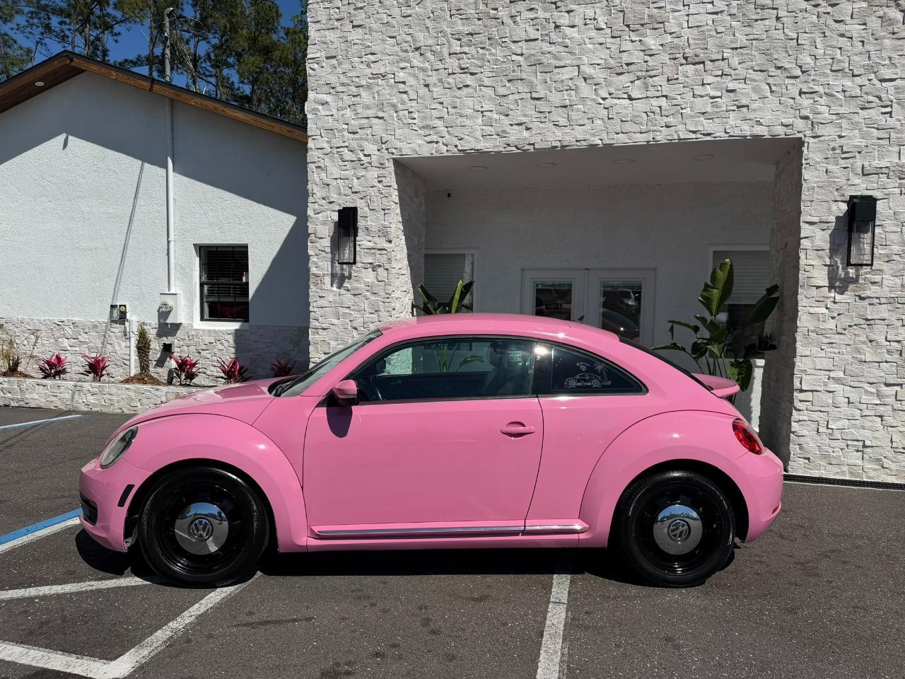 2013 Volkswagen Beetle Coupe 2dr Auto 2.5L PZEV Jacksonville FL