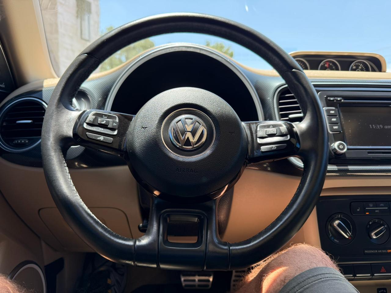2013 Volkswagen Beetle Coupe 2dr DSG 2.0T Turbo PZEV Jacksonville FL