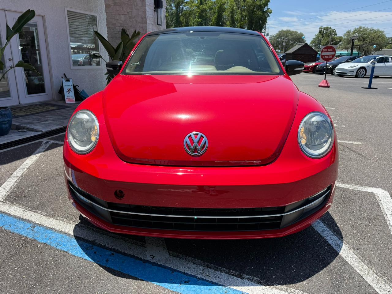 2013 Volkswagen Beetle Coupe 2dr DSG 2.0T Turbo PZEV Jacksonville FL