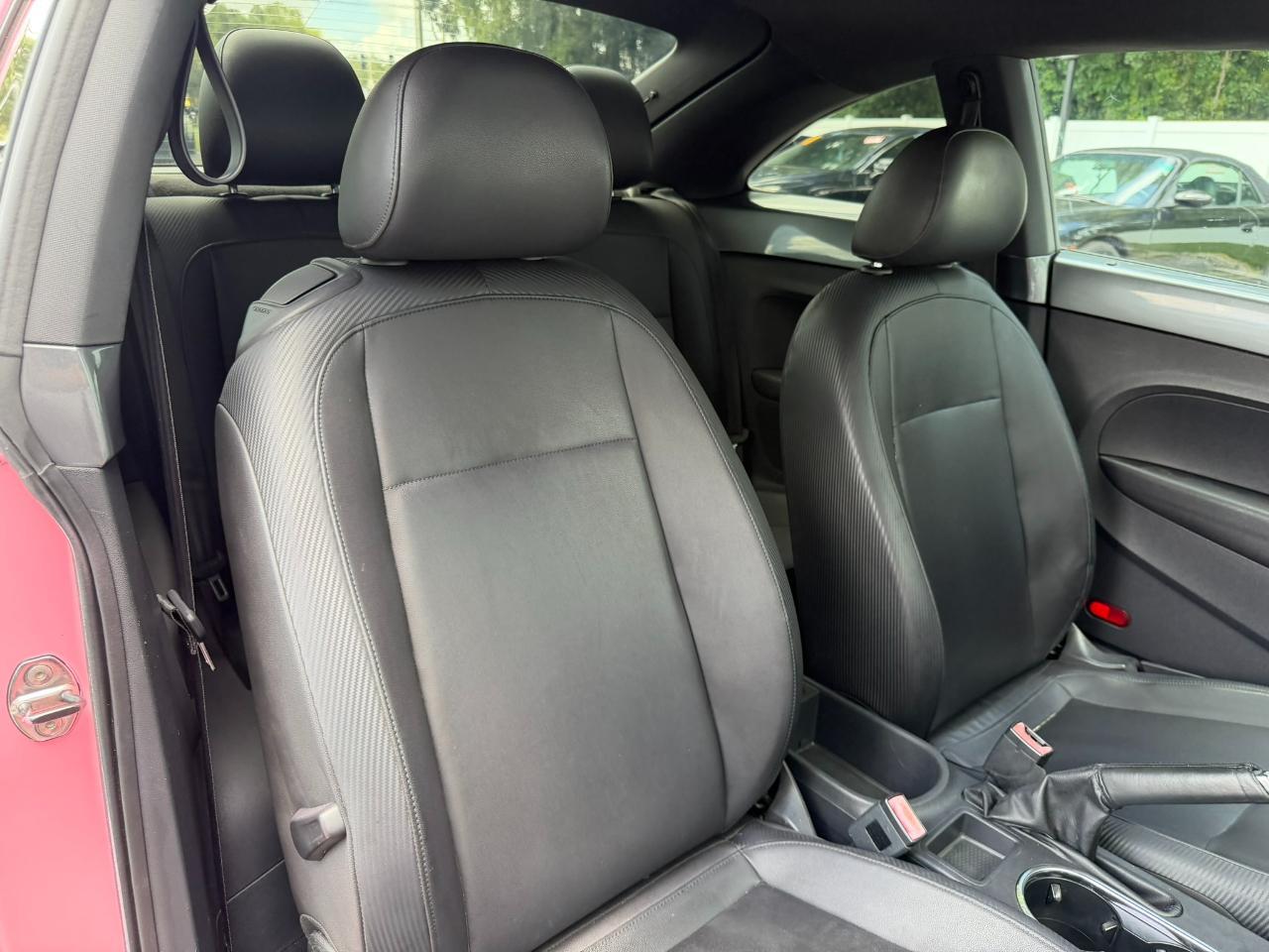 2013 Volkswagen Beetle Coupe 2dr Man 2.5L PZEV Jacksonville FL