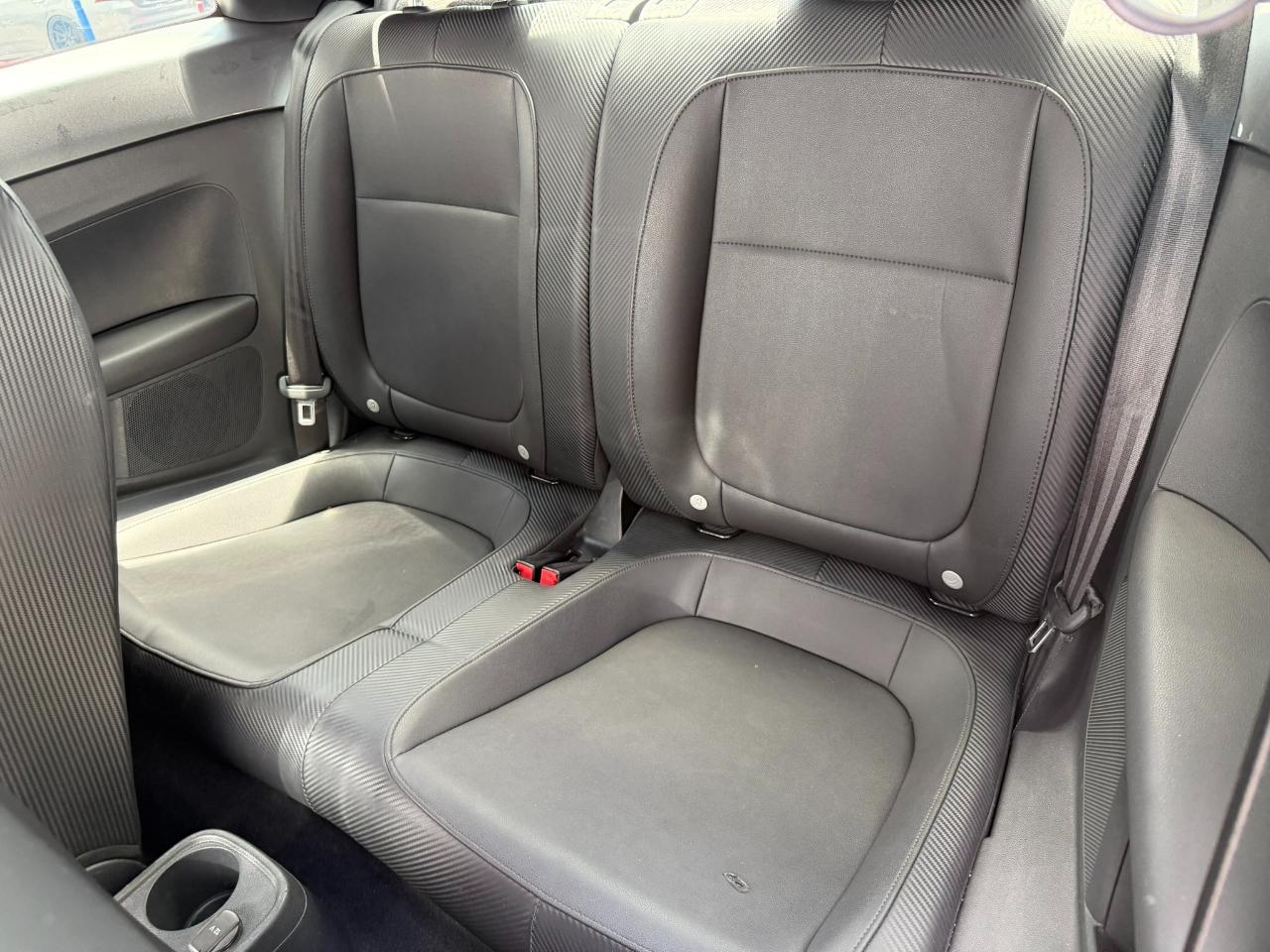 2013 Volkswagen Beetle Coupe 2dr Man 2.5L PZEV Jacksonville FL