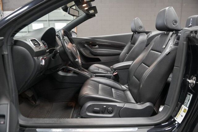 2013 Volkswagen Eos Executive 2dr Convertible Chicago IL