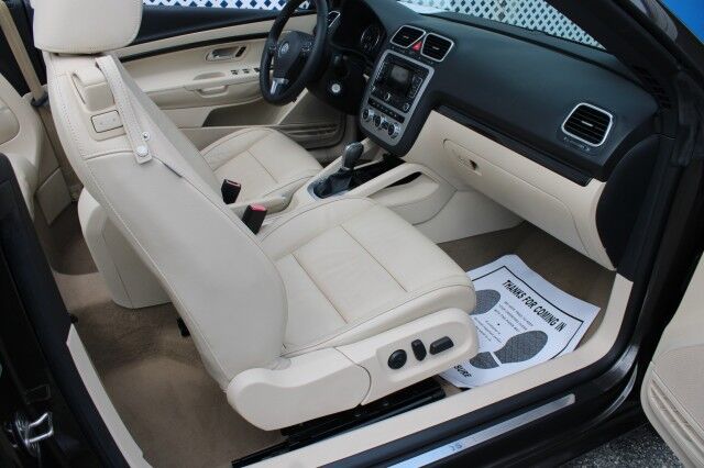 2013 Volkswagen Eos Executive Melbourne FL