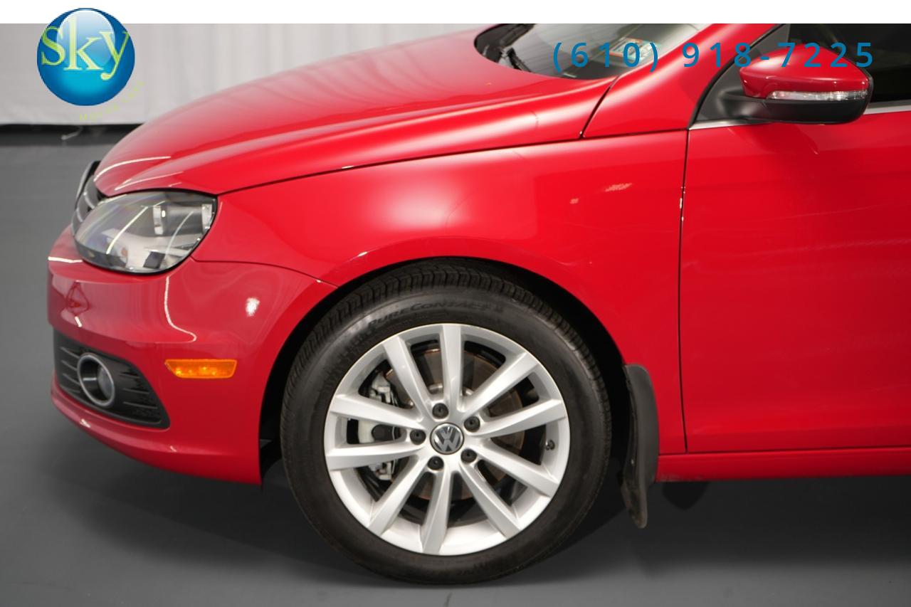 2013 Volkswagen Eos Komfort Convertible West Chester PA