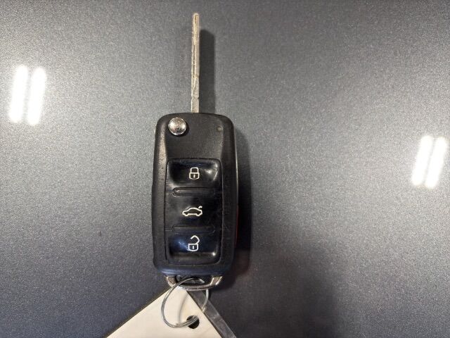 2013 Volkswagen GLI . Miami FL