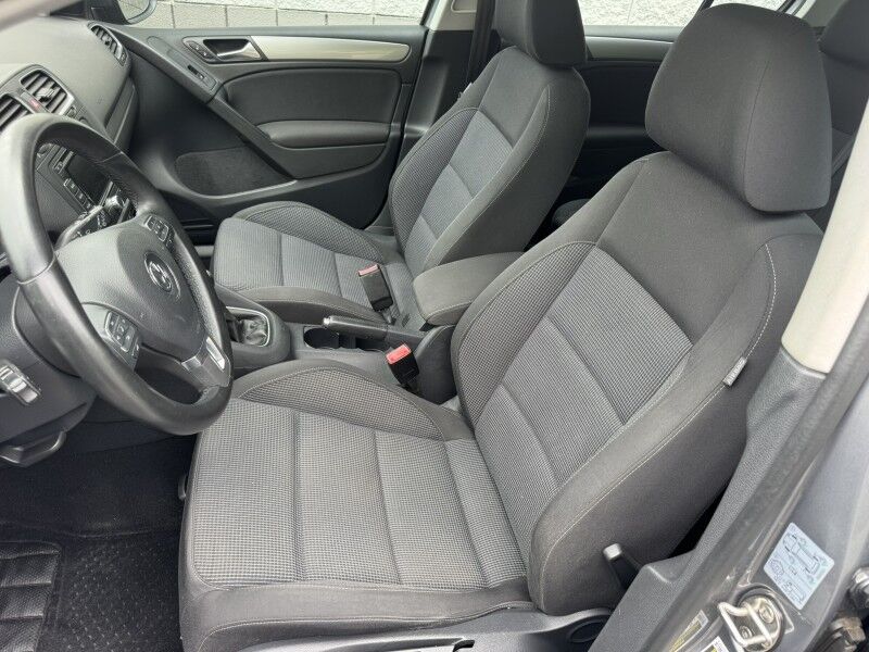 2013 Volkswagen Golf TDI w/Tech Pkg Willow Grove PA