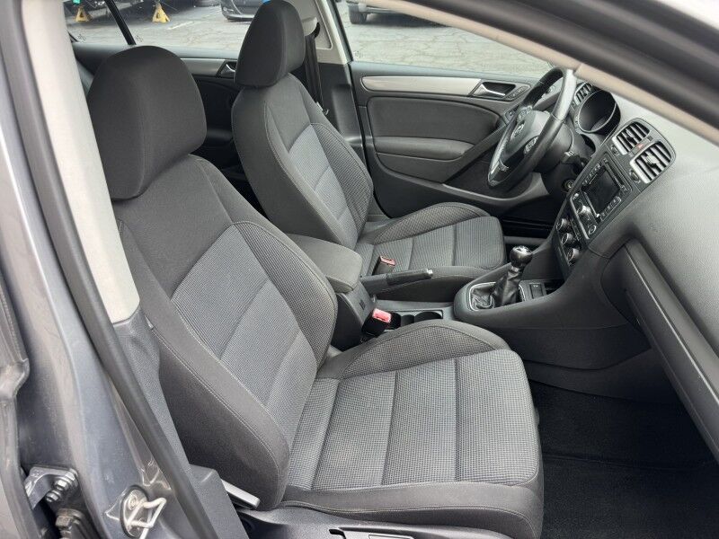 2013 Volkswagen Golf TDI w/Tech Pkg Willow Grove PA