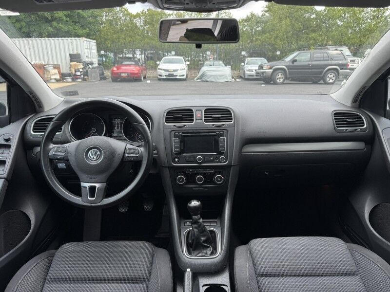 2013 Volkswagen Golf TDI w/Tech Pkg Willow Grove PA