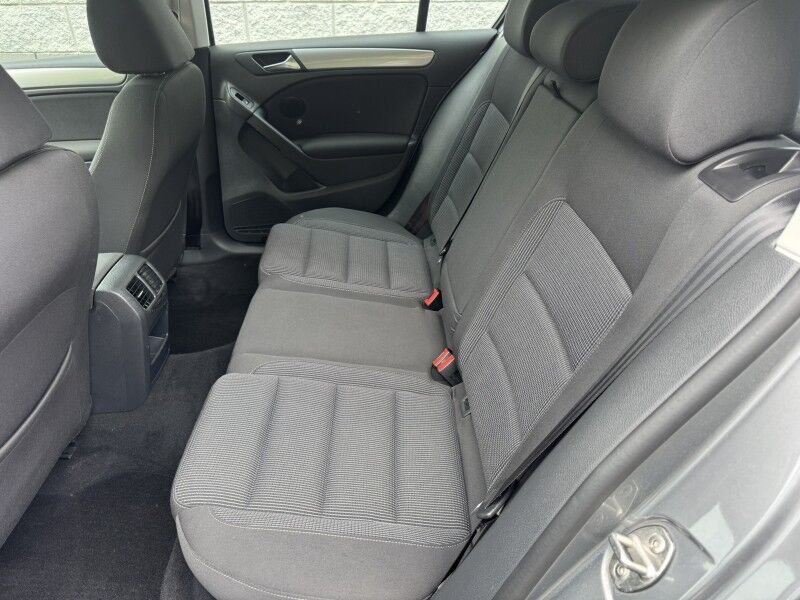 2013 Volkswagen Golf TDI w/Tech Pkg Willow Grove PA