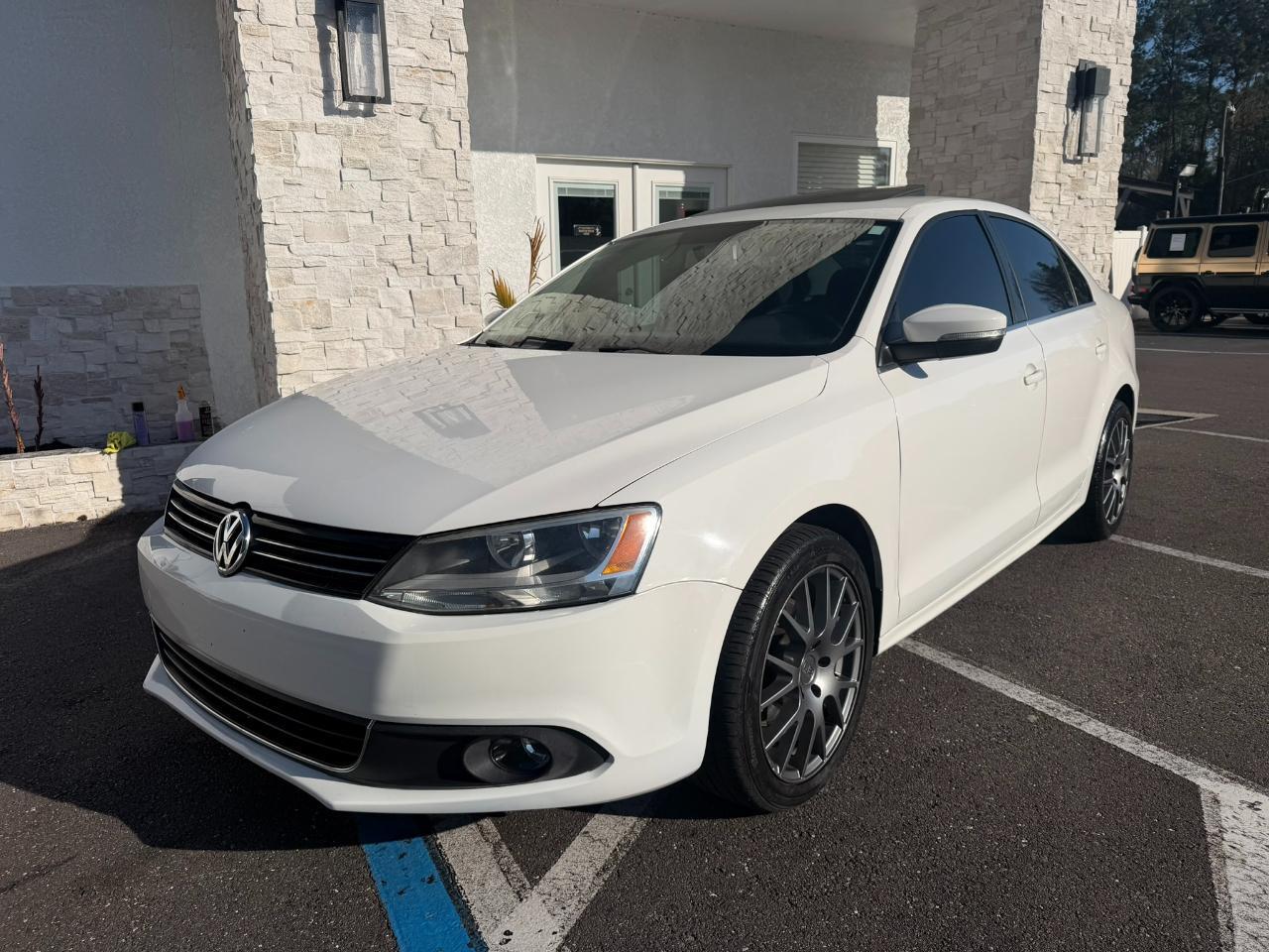2013 Volkswagen Jetta Sedan 4dr DSG TDI