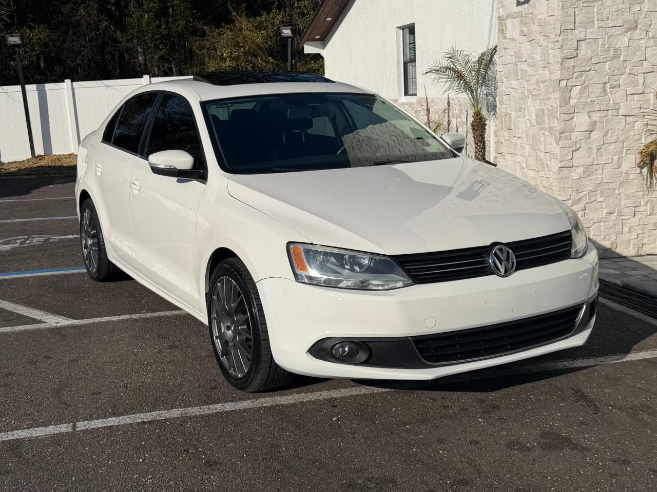 2013 Volkswagen Jetta Sedan 4dr DSG TDI Jacksonville FL