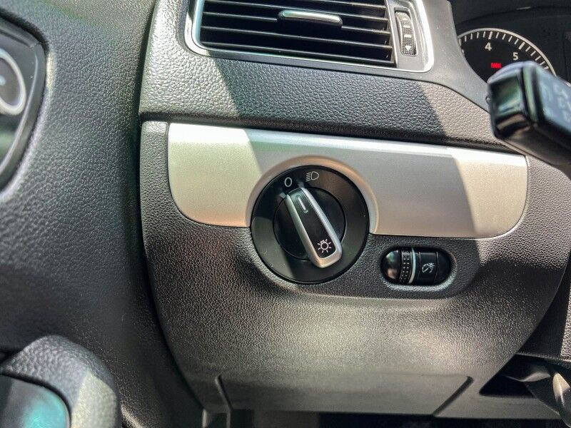 2013 Volkswagen Jetta Sedan SE Wilmington NC