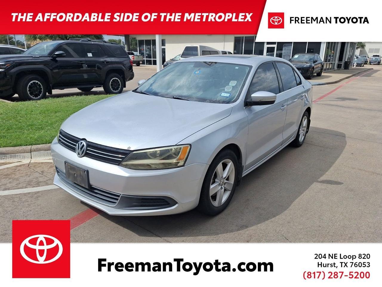 2013 Volkswagen Jetta Sedan TDI Hurst TX