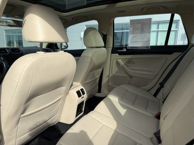 2013 Volkswagen Jetta SportWagen TDI w/Sunroof Spokane WA