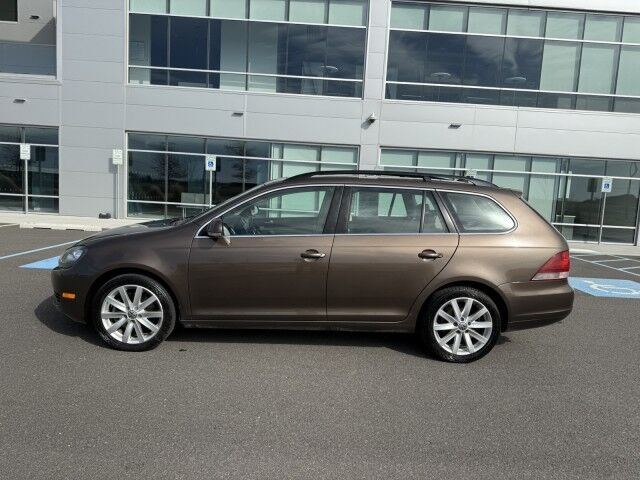 2013 Volkswagen Jetta SportWagen TDI w/Sunroof