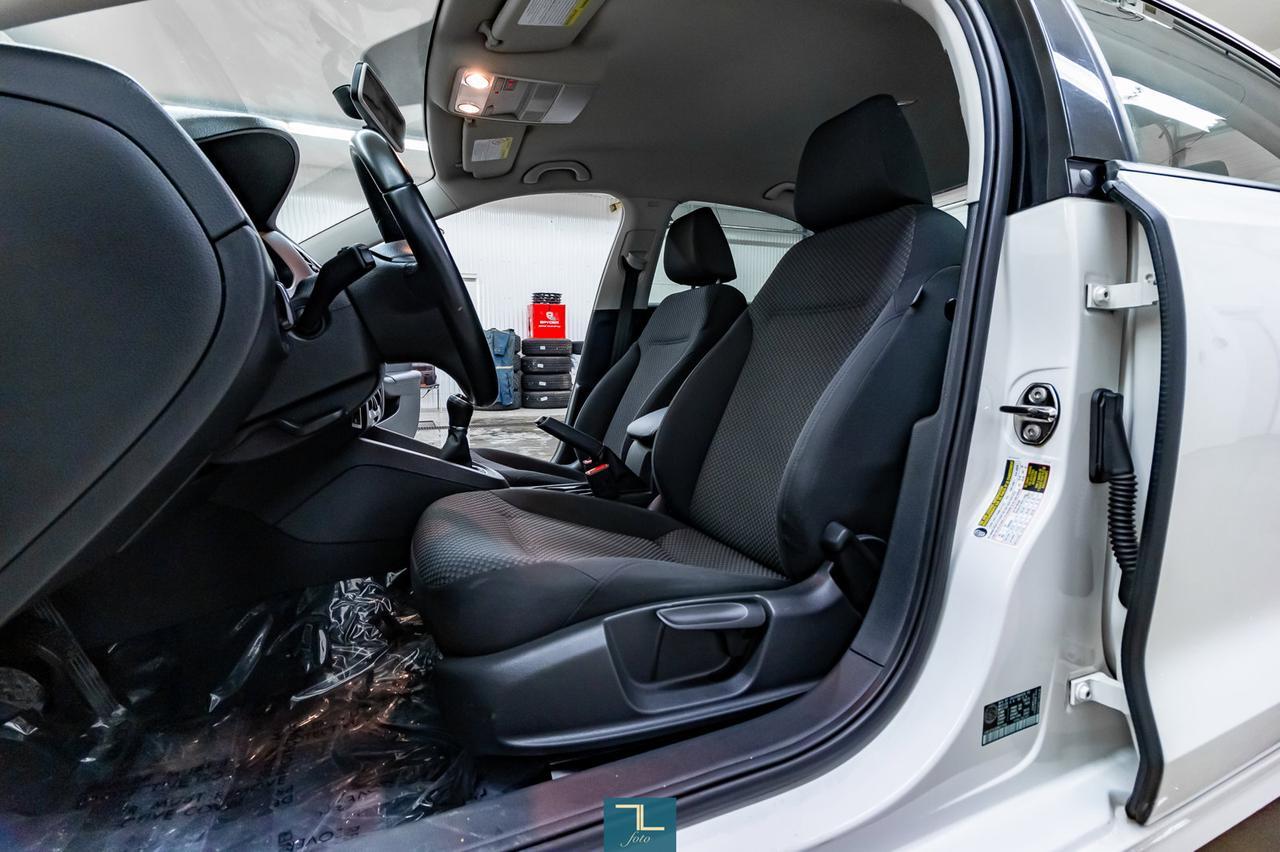 2013 Volkswagen Jetta Trendline Manual Red Deer AB