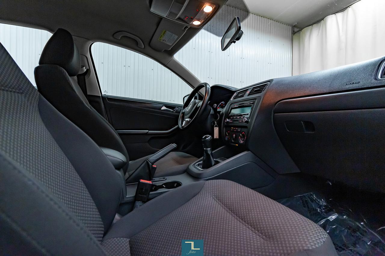 2013 Volkswagen Jetta Trendline Manual Red Deer AB