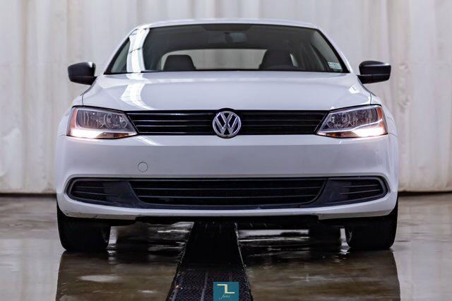 2013 Volkswagen Jetta Trendline Manual Red Deer AB