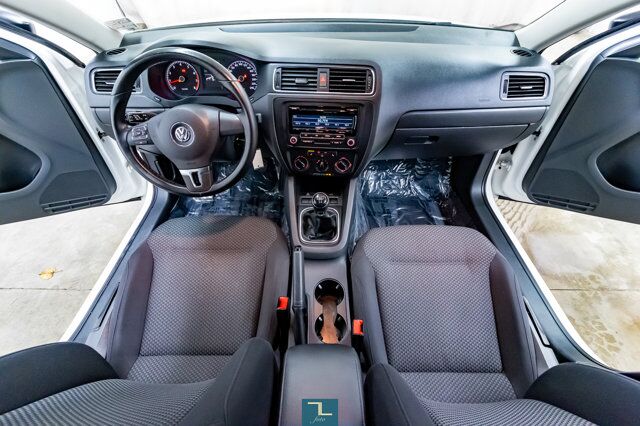 2013 Volkswagen Jetta Trendline Manual Red Deer AB