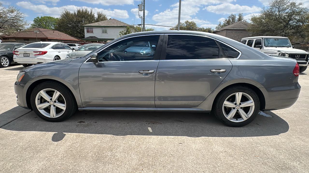 2013 Volkswagen Passat  Selma TX