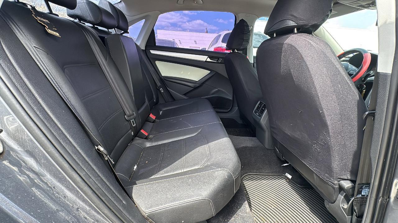 2013 Volkswagen Passat  Selma TX