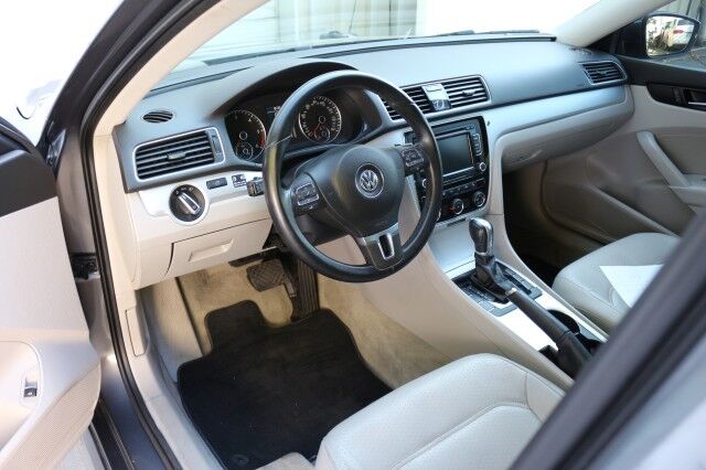2013 Volkswagen Passat 2.0L Turbo Diesel TDI SE Sunroof Knoxville TN