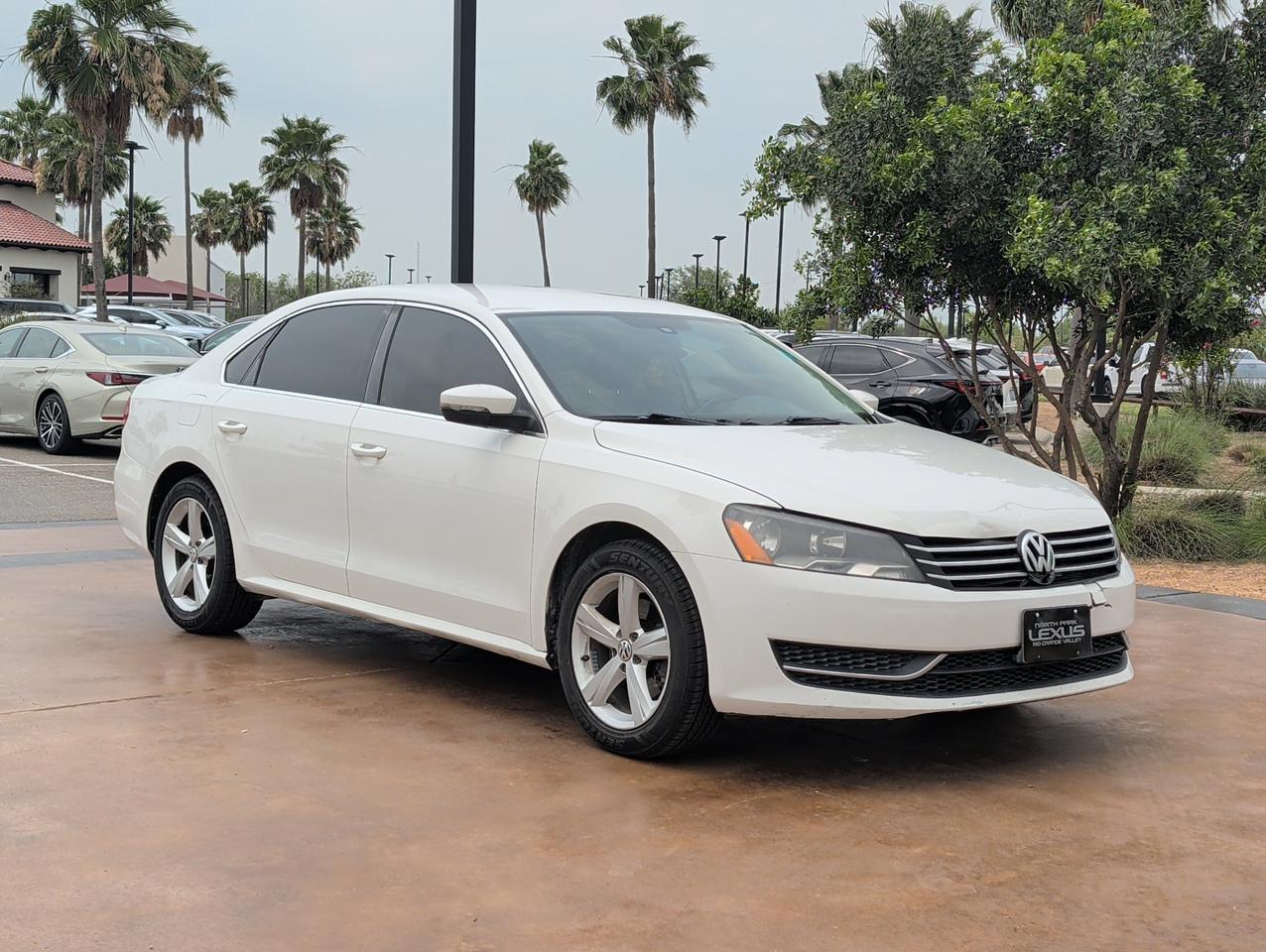 2013 Volkswagen Passat 2.5 SE