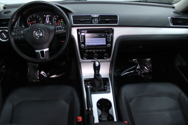 2013 Volkswagen Passat 2.5L SE Chantilly VA