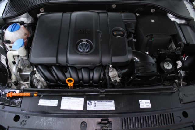 2013 Volkswagen Passat 2.5L SE Chantilly VA