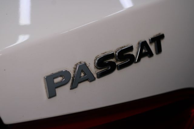 2013 Volkswagen Passat 2.5L SE Chantilly VA